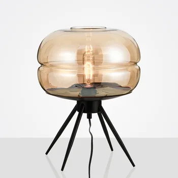 Moderný Minimalistický LED Stolná Lampa Luxusné a Kreatívne Obývacia Izba Dekorácie Svetla Nordic Posteli Dymu Šedá Sklo Stôl Svetlá